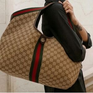 Gucci Giglio Handbag And Pouch